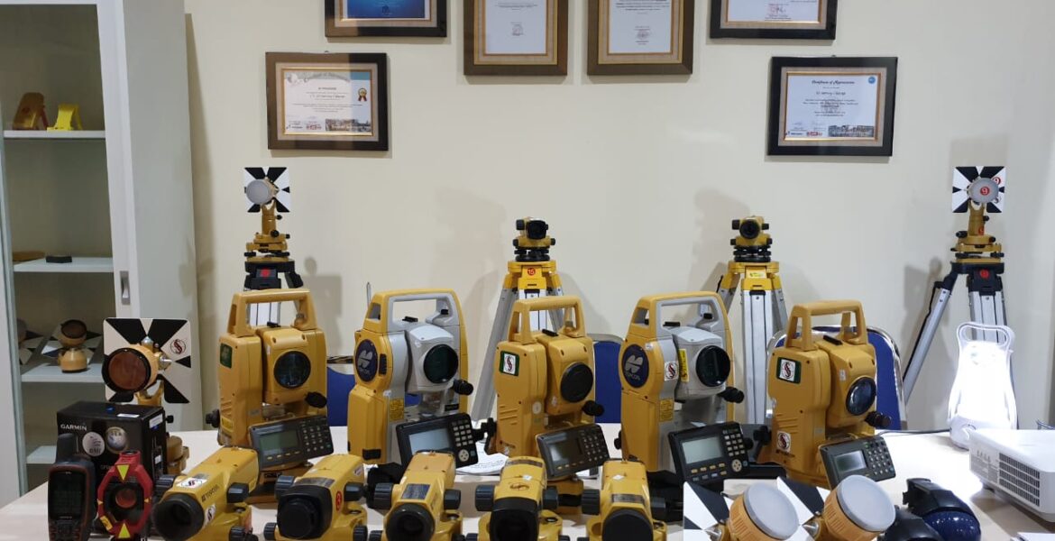 Peralatan dan Pengiriman Barang Peralatan dan Pengiriman Barang